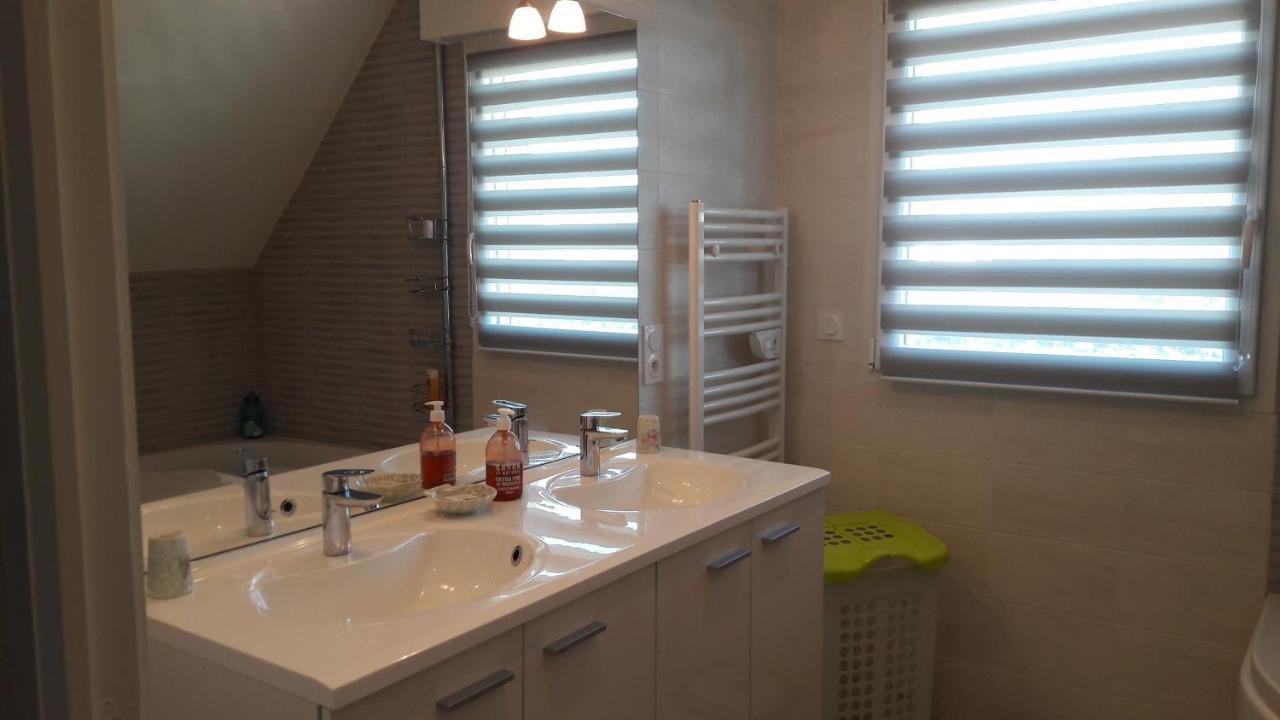 Bed and Breakfast Chez Mt Et Jr Vannes Esterno foto